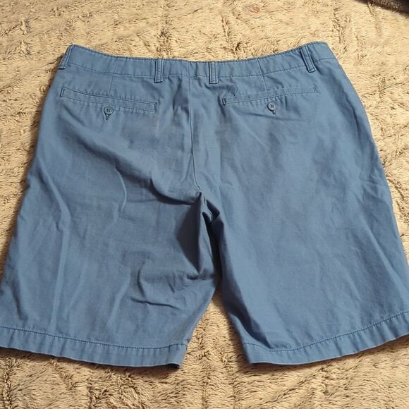 Men's Blue old Navy Flat Panel Cargo Golf Shorts 36 - Picture 2 of 5